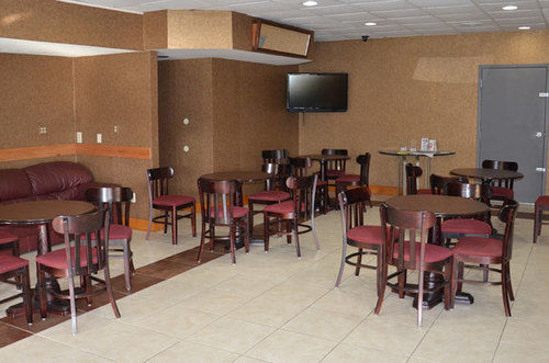 Budget Inn Of Деленд Экстерьер фото